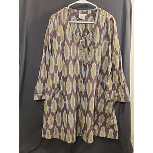 dignity not charity Womans Top Sz Large Green And Blue